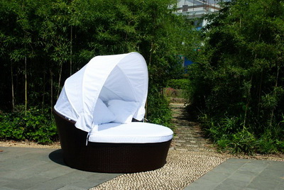 Garden outdoor furniture white round bed